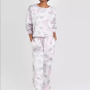 NWT Colsie Pink and Purple Tie Dye Sweatshirt